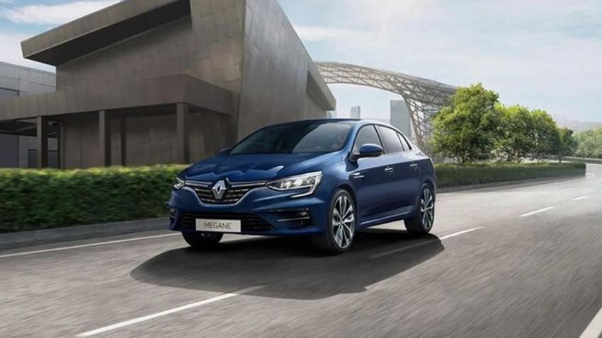 2023'ün son sürprizini yaptı! Renault Megane Sedan fiyatlarını kimse böyle beklemiyordu!