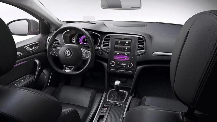 2023'ün son sürprizini yaptı! Renault Megane Sedan fiyatlarını kimse böyle beklemiyordu!