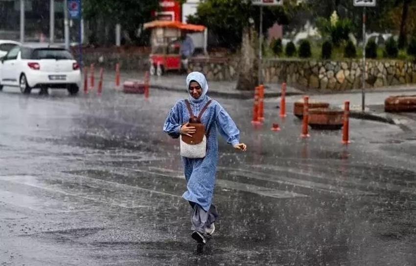 Havada kar kokusu var! Hafta sonu tatili Cuma'dan başlayabilir! Meteoroloji ilan etti: İstanbul kar yağışıyla tanışıyor!