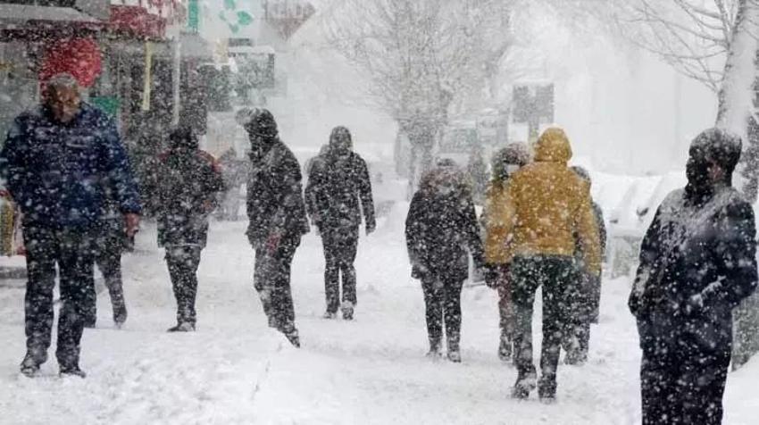 Havada kar kokusu var! Hafta sonu tatili Cuma'dan başlayabilir! Meteoroloji ilan etti: İstanbul kar yağışıyla tanışıyor!