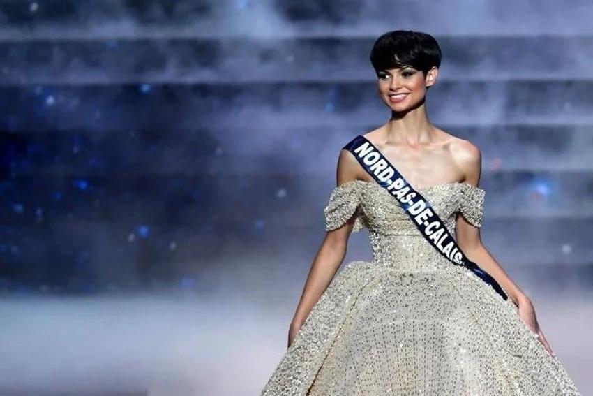Miss France'da bir ilk... Fransa'nın yeni kraliçesi güzellik standartlarına meydan okudu!