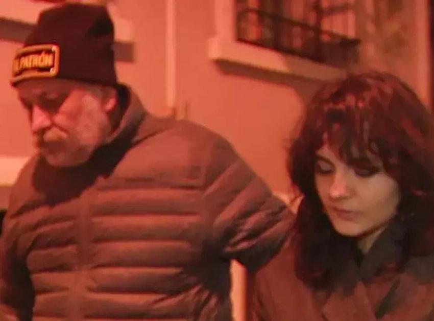 Hazar Ergüçlü ile yollarını ayıran Onur Ünlü yeni sevgilisiyle görüntülendi! 'Yolunuza gidin'