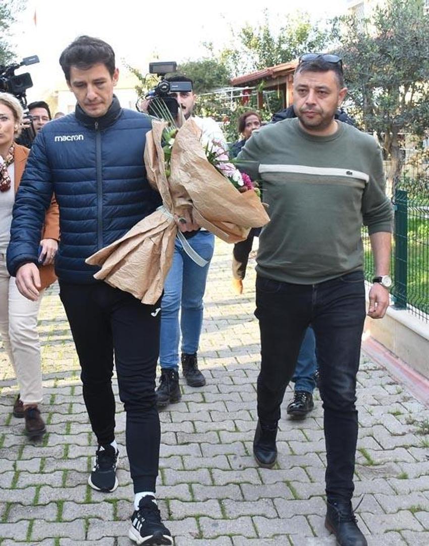 Halil Umut Meler saldırı öncesi ve sonrasını anlatarak 2018 yılını işaret etti: Emre Belözoğlu planladı ve provoke etti