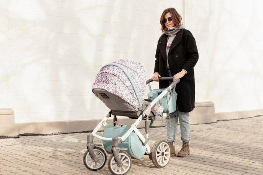 İzlanda'da ilginç gelenek: -15 derecede bebeklerini sokakta uyutuyorlar!