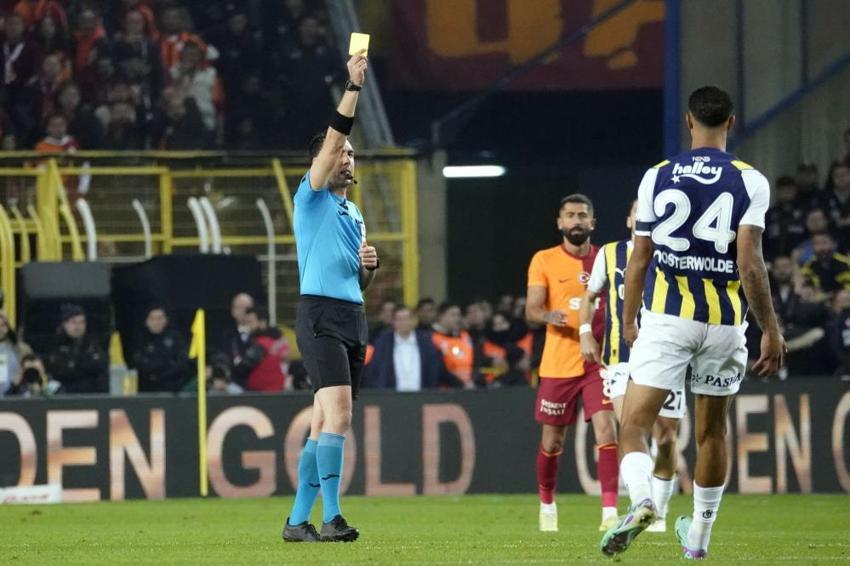 Fenerbahçe-Galatasaray derbisi beklentileri karşılamadı! Gol değil faul rekoru kırıldı