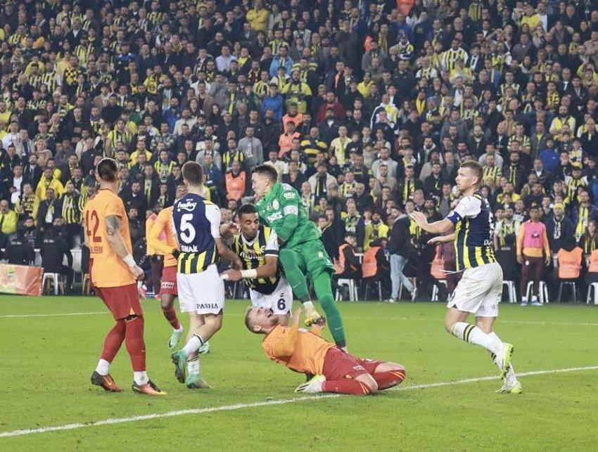 Derbi sonrası yıldız isme fena patladı! ''Dayanılmaz durumdaydı'