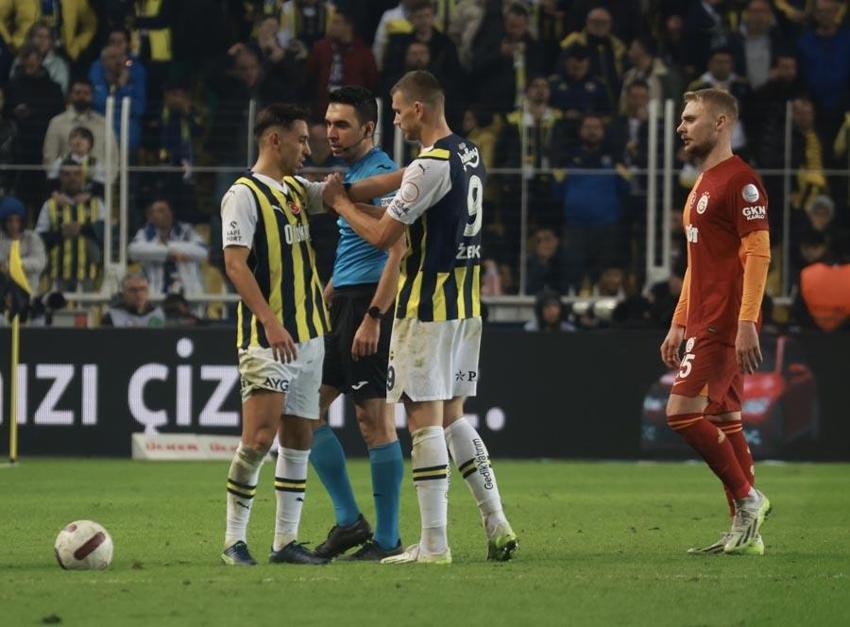 Fenerbahçe-Galatasaray derbisinde soyunma odası koridorlarında tansiyon yükseldi! Kavganın nedeni belli oldu