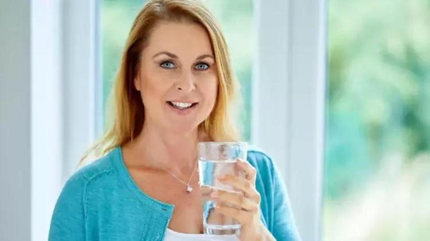 Zemheri derdine deva oluyor: Bu karışımla acilde serum yemiş kadar oluyorsunuz! Ertesi gün ayağa kaldırıyor