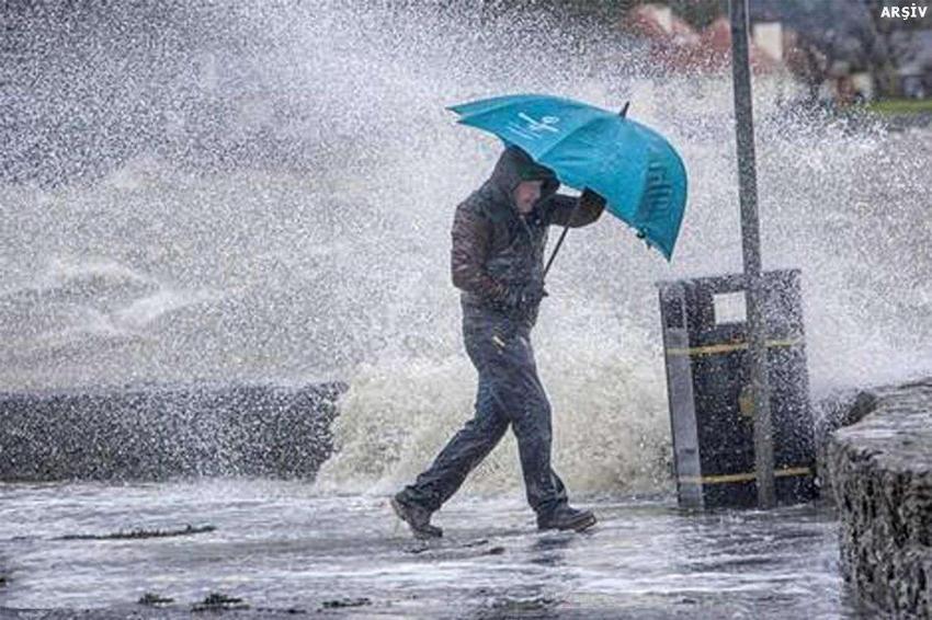 Meteoroloji'den akşam saati sağanak uyarısı: 27 Aralık'ta yağış o saatte bastıracak! Bugün hava nasıl olacak? İl İl hava durumu tahminleri...