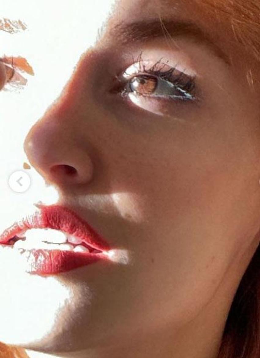 İmaj değiştiren Hande Erçel'den yeni pozlar