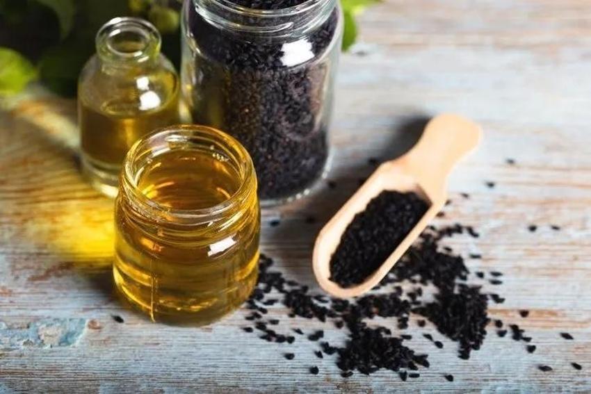 Ağrısı tuttu mu gece yatırmıyor: Böbrekteki toksini atmak için bir bardağı yetiyor!