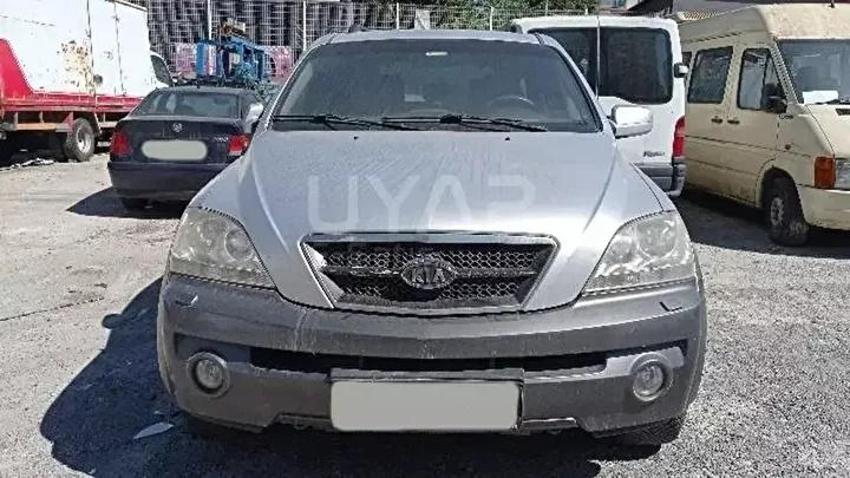 Batan geminin malları bunlar: 58 bin TL'den başlayan otomobiller kapış kapış gidiyor!