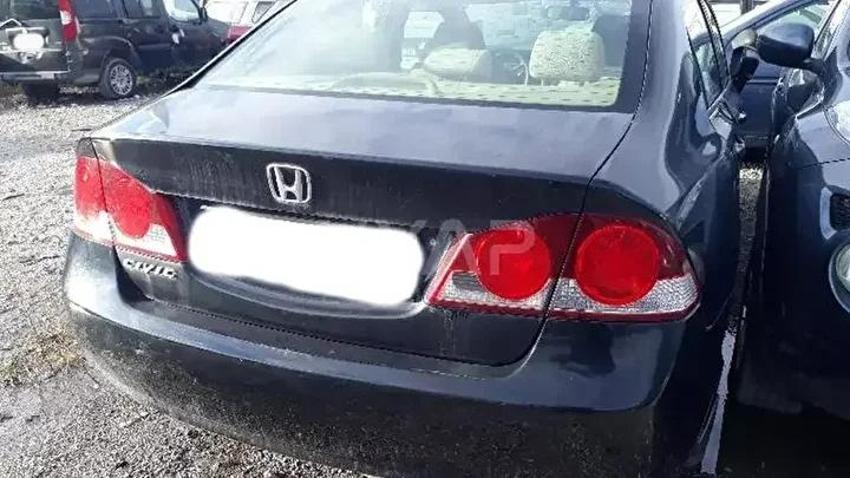 Batan geminin malları bunlar: 58 bin TL'den başlayan otomobiller kapış kapış gidiyor!
