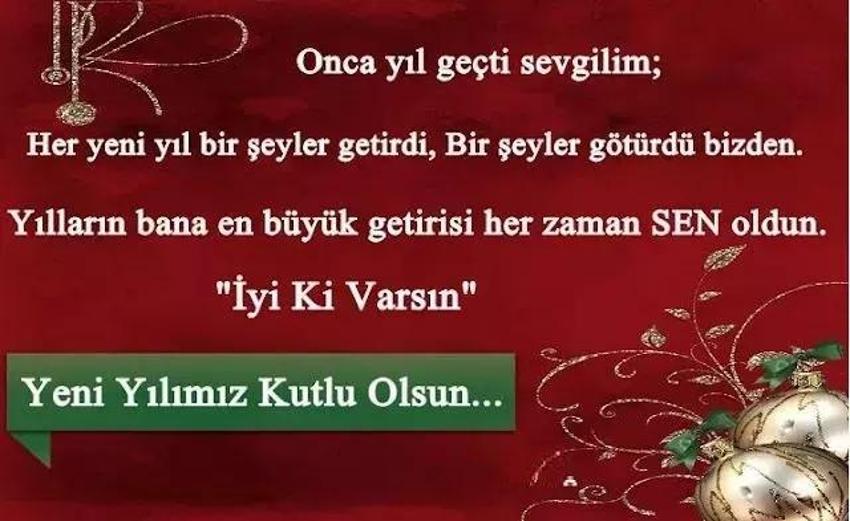 En etkileyici sevgiliye yeni yıl mesajları: Bu mesajlara hayır diyen yok! 2024 sevgiliye özel etkileyici, anlamlı yılbaşı kutlama mesajları