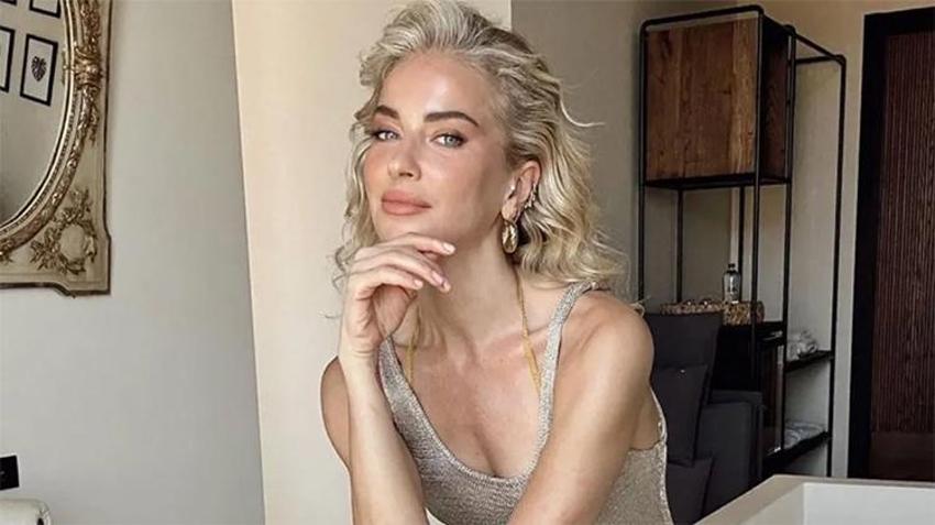 Burcu Esmersoy paraya para demiyor! 2024'e ücret tarifesini güncelleyerek giriyor