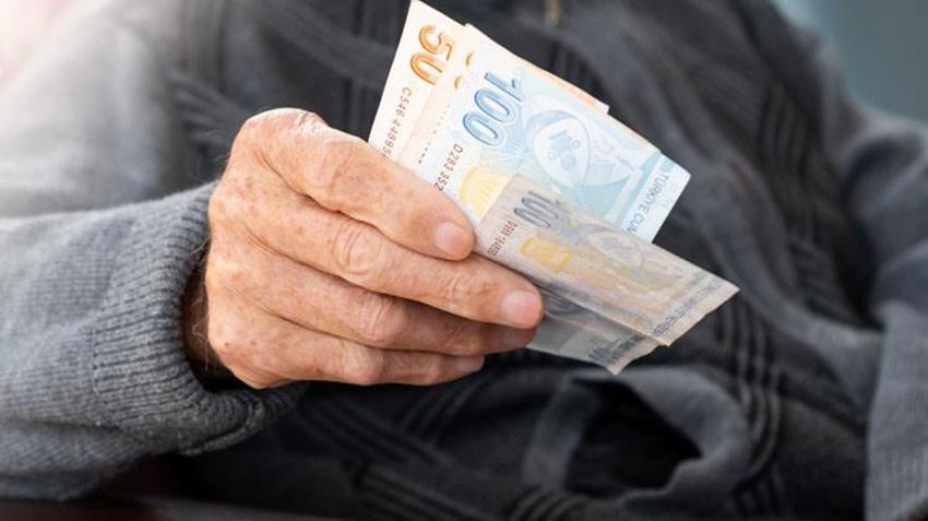 En düşük emekli maaşı için düğmeye basıldı! Rakam verildi