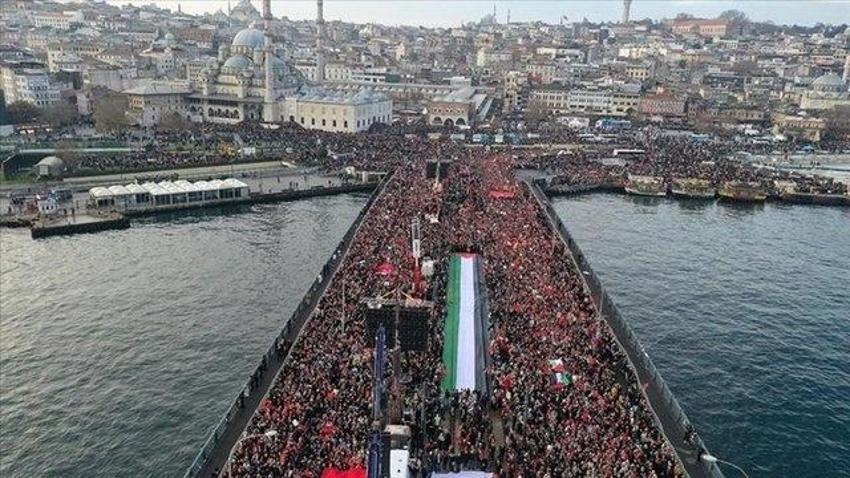 Hilafet Bayrağı ile Kelime-i Tevhid bayrağı farkı nedir? Neden gündem oldular?