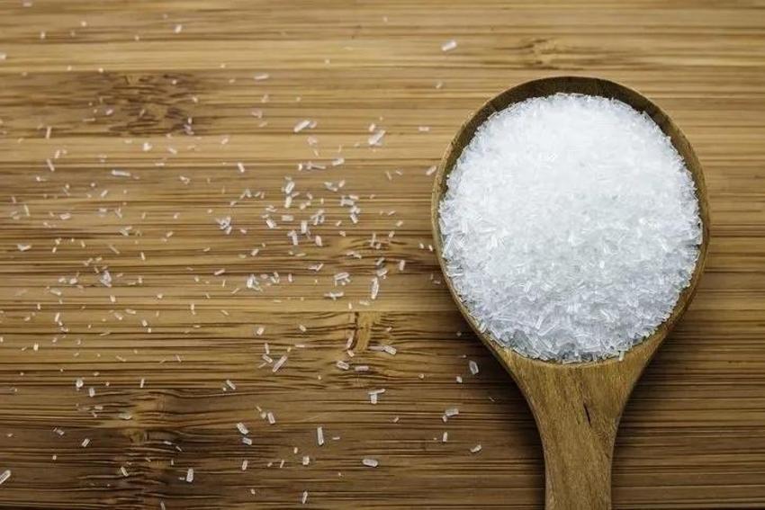 Vücuda girdiği an çürüme başlıyor! Zehir içseniz daha iyi: Bir kaşığı ölüme daha çabuk yaklaştırıyor