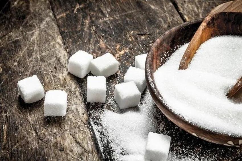Vücuda girdiği an çürüme başlıyor! Zehir içseniz daha iyi: Bir kaşığı ölüme daha çabuk yaklaştırıyor