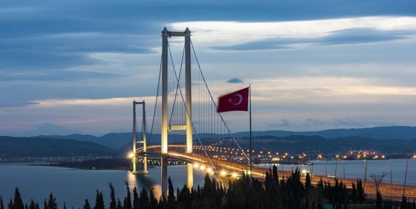 Ehliyet harcı, trafik cezaları, cep telefonu kaydı, köprü geçişi, Motorlu Taşıtlar Vergisi, pasaport harcı! İşte 1 Ocak itibarıyla yeni harç ve tarifeler...