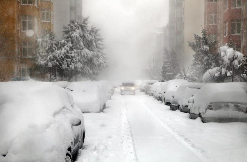 Kar yağışı için tarih uzman isimden geldi! Meteoroloji bölge bölge açıkladı, kuvvetli yağış uyarısı yaptı