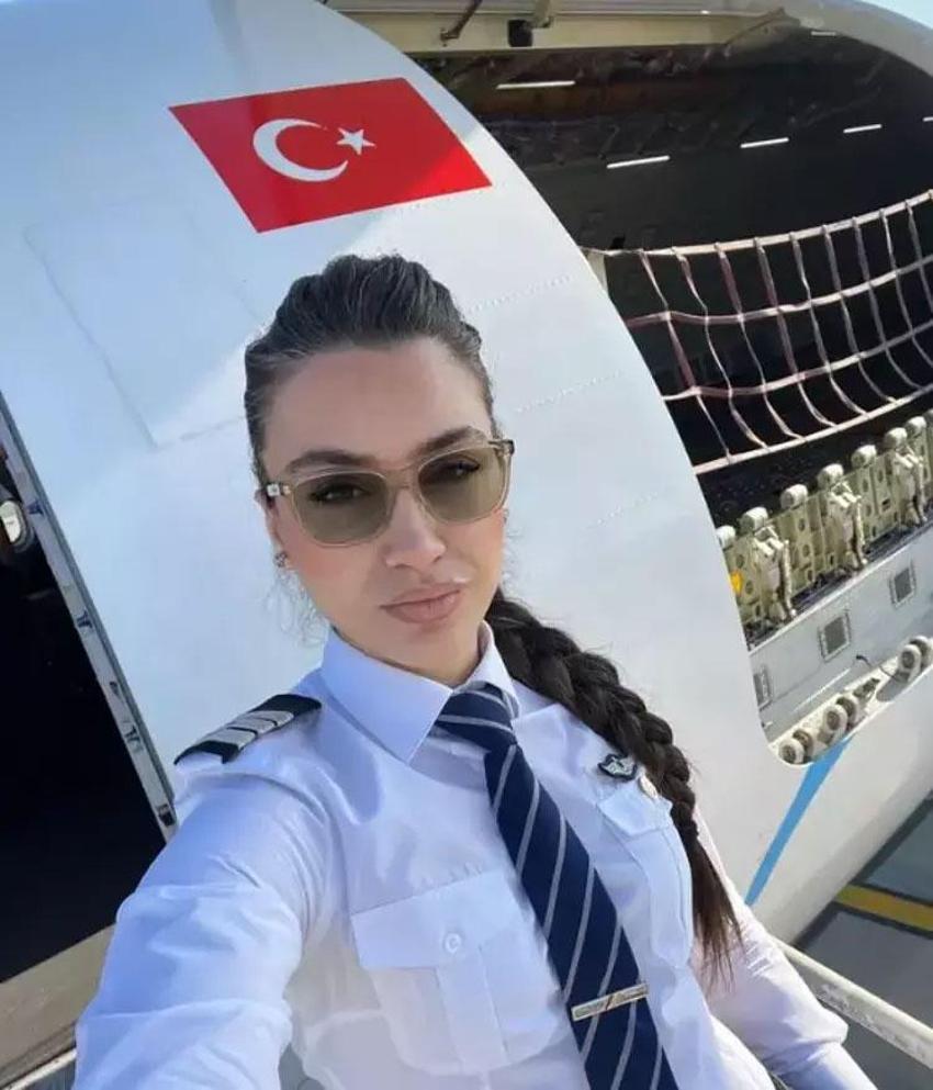 Sabri Sarıoğlu'nun eşi Yağmur Sarıoğlu kaptan pilotluğa terfi etti!