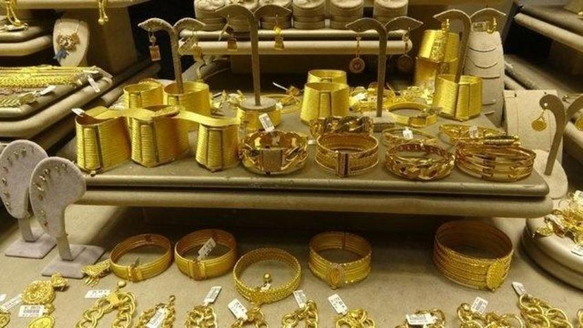 Canlı Altın fiyatları: Ocak ayının ilk sürprizi geldi! 4 Ocak gram, çeyrek, tam, ata altın fiyatları