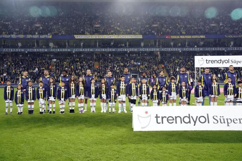 Tadic, Fred, Szymanski gölgede kalacak! Arabistan'dan Fenerbahçe'ye, yıldız golcü geliyor