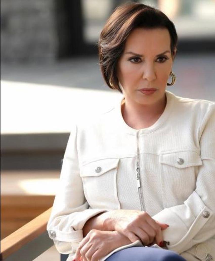 Yıllar sonra bir araya gelmişlerdi! Perihan Savaş'tan İbrahim Tatlıses yanıtı