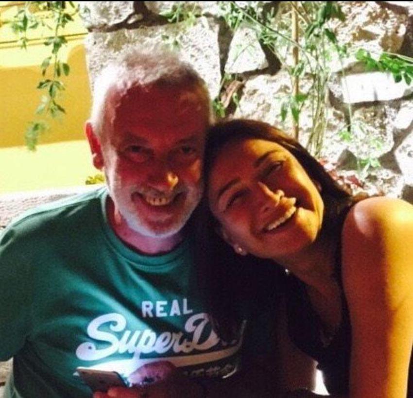 Demet Akbağ’ın saç itirafı! “Peruk kullanmak zorundayım”
