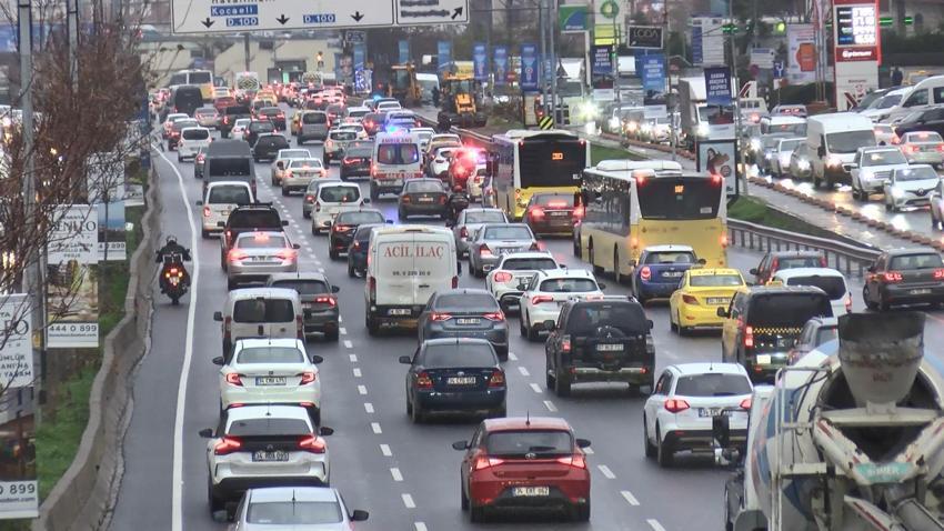 Araç sahipleri dikkat! Trafikte hesap değişti, artık en ucuzu 3 bin 706 TL