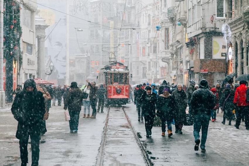 Soğuk hava dalgası ne zaman gelecek 2024? Cumhuriyet tarihinin en soğuk kışı ne zaman geliyor? Kutup soğukları Türkiye’ye ayın kaçında giriş yapacak?