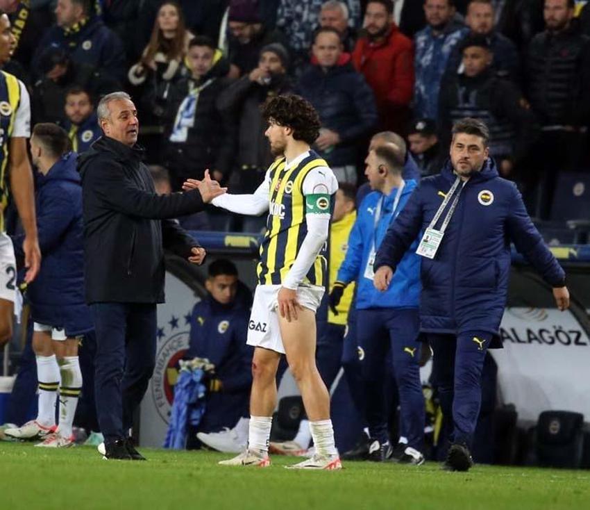 Fenerbahçe transferde gözünü kararttı! Yıldız golcüyü 7 milyona bağlayacak