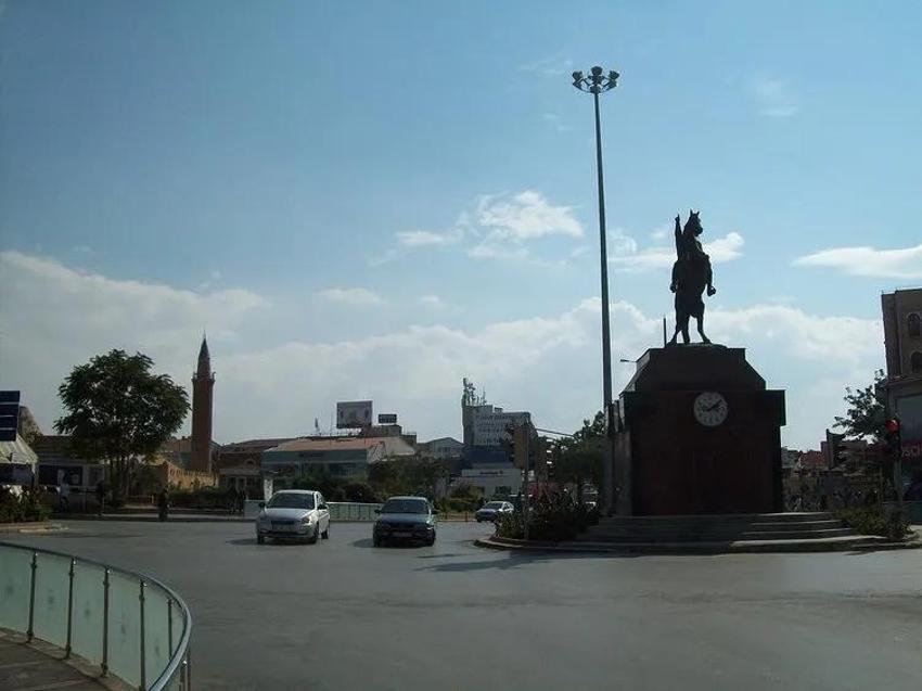 Kadınlar erkeklerden daha uzun yaşıyor! Türkiye'nin en uzun yaşam süresine sahip şehri belli oldu! İşte liste