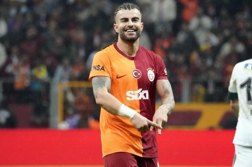 Okan Buruk 'Fenerbahçe hep kazanıyor' deyip itiraf etti; Boey, Ziyech, Bakambu...