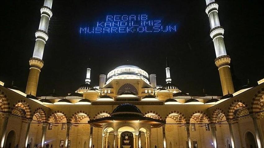 Recep ayının 1. günü Cuma mesajları: 12 Ocak Üç Aylarlı, resimli, ayetli Cuma mesajları!