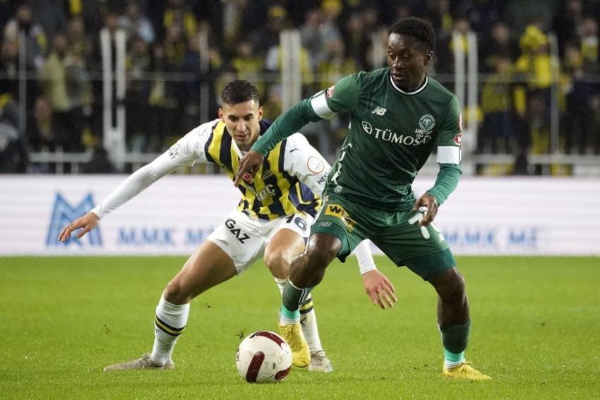 İsmail Kartal forma giydirmedi! Erol Bulut Fenerbahçe'nin yıldızını İngiltere'ye götürüyor