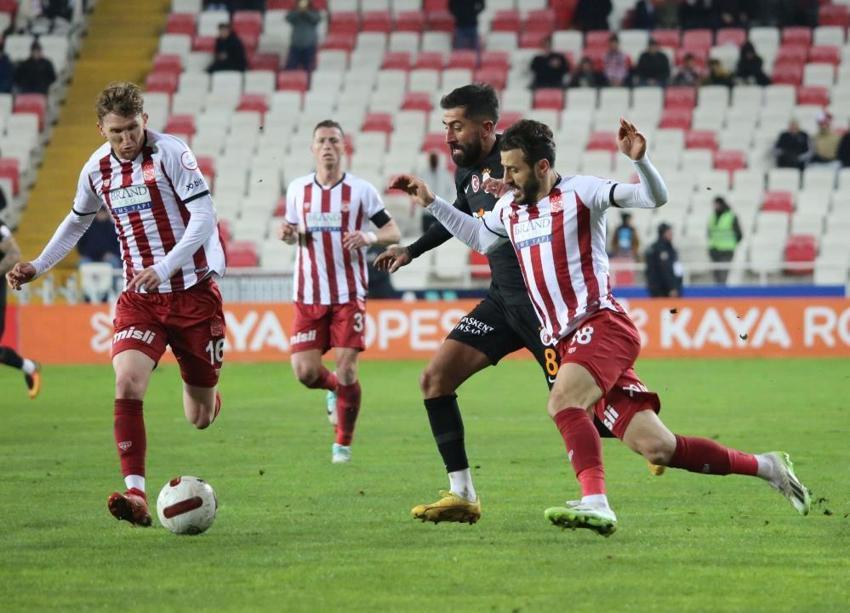Yıldız ismi yerin dibine soktu! Nelsson, Torreira, Zaha... Artık oynaması çok zor
