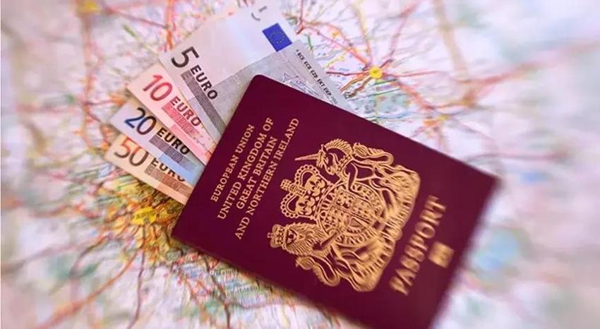 Türk pasaportunun gücü arttı: Dünyanın en güçlü pasaportları listesinin zirvesinde 6 ülke var!