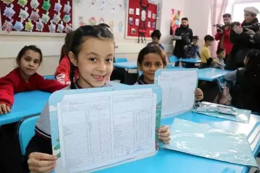 Teşekkür belgesi kaç puanla alınır 2024? Teşekkür belgesi hesaplama: Teşekkür belgesi için ortalama kaç olmalı? MEB liste ortaokul teşekkür belgesi puanı