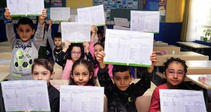 Teşekkür belgesi kaç puanla alınır 2024? Teşekkür belgesi hesaplama: Teşekkür belgesi için ortalama kaç olmalı? MEB liste ortaokul teşekkür belgesi puanı