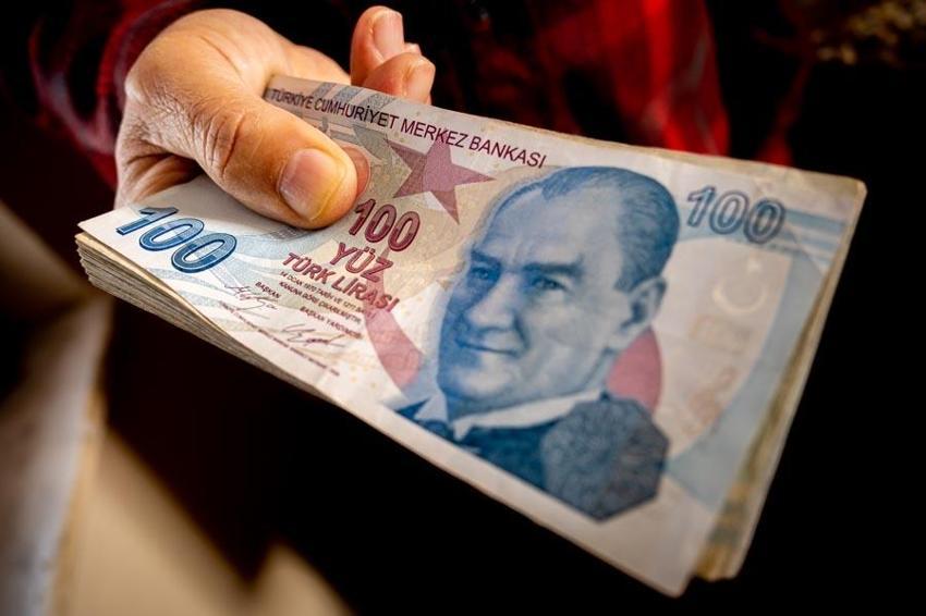SSK, Bağkur ve memur emekli aylıkları için açıklama geldi! Milyonlarca emeklinin maaşlarına ek zam müjdesi