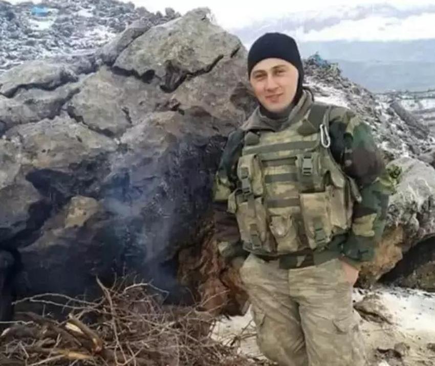Şehit ateşi Türkiye'yi yakıyor | 9 Şehitin isimleri ve memleketleri belli oldu! Pençe Kilit'te 9 şehit nereli?