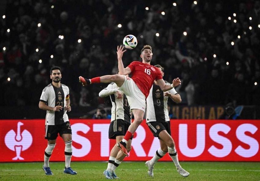 Fenerbahçe'de İsmail Yüksek'in üstü çizildi