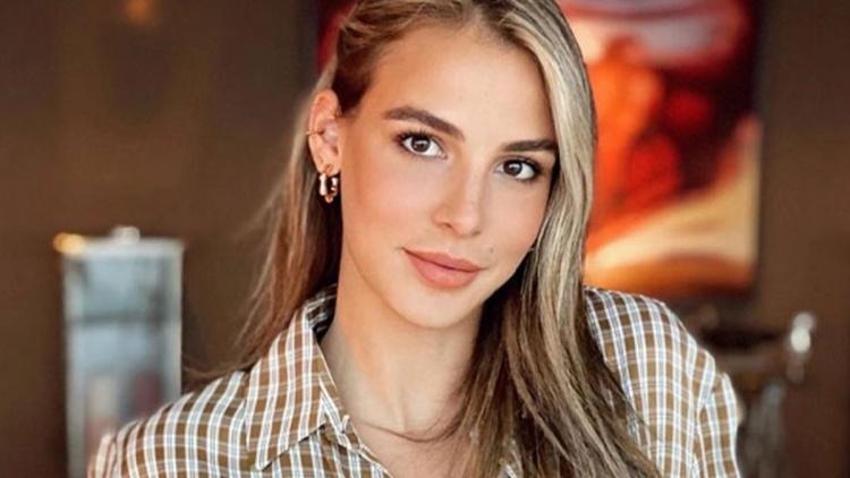 Aslışah Alkoçlar'dan annenesi Hülya Koçyiğit'e gönderme! "30 yıl önceki hali"