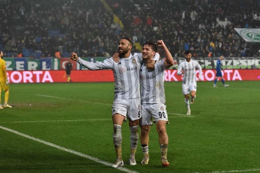 Mehmet Özdilek'ten Semih Kılıçsoy'a övgü! 'Gecenin kahramanı'