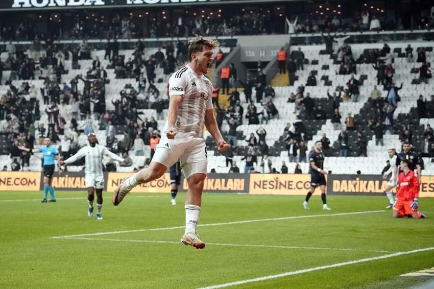 Mehmet Özdilek'ten Semih Kılıçsoy'a övgü! 'Gecenin kahramanı'