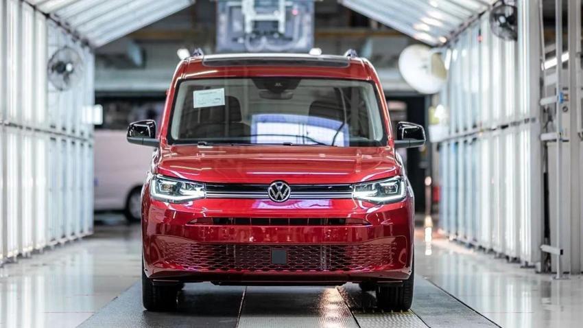 Volkswagen Caddy 2024 fiyatlarında hadise çıktı: Şimdi rakipleri düşünsün!