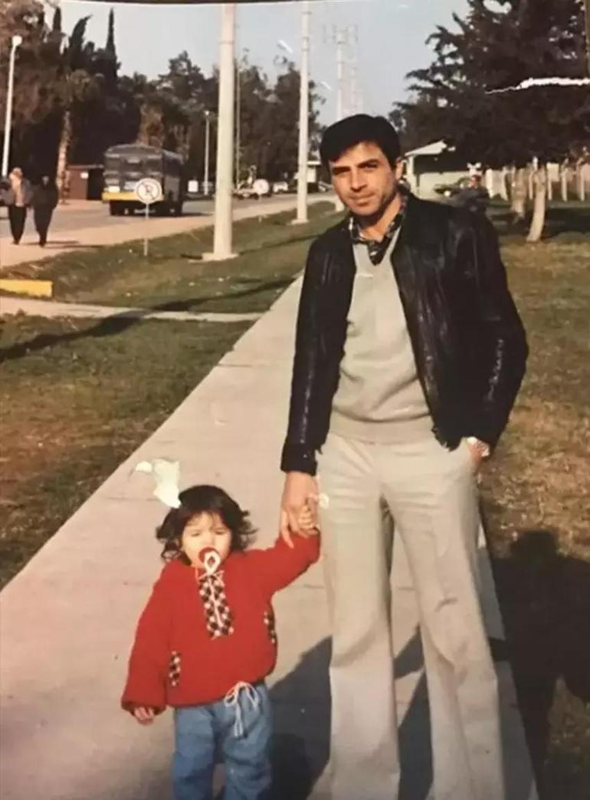 Anne olmak için gün sayıyor! Ünlü oyuncu çocukluk fotoğrafını paylaştı