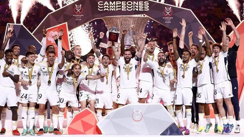 Real Madrid, Barcelona'yı yendi Arda Güler olay oldu! Ancelotti açıkladı, Mesut Özil...